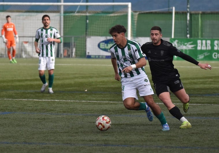 El CD Guijuelo vence al Compostela y da el primer paso hacia la salvación (1-0)